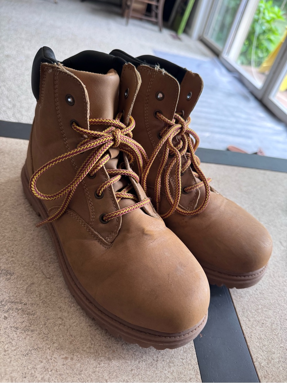 Boys size 6 work boots